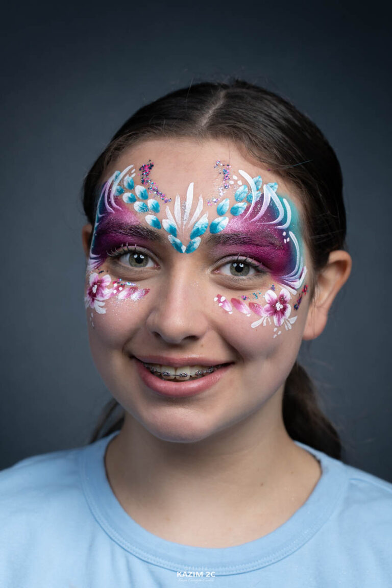 Magnifique Maquillage Enfant artistique réalisé à Metz en Moselle lors d'un événement par Kazim 2C